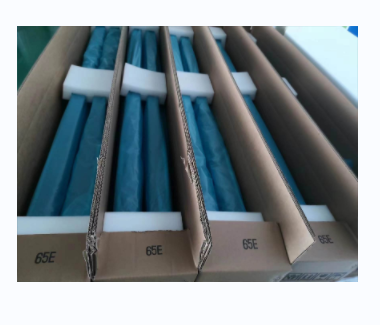 65 inch 2500 nits high brightness TFT LCD panel for passenger information display 04