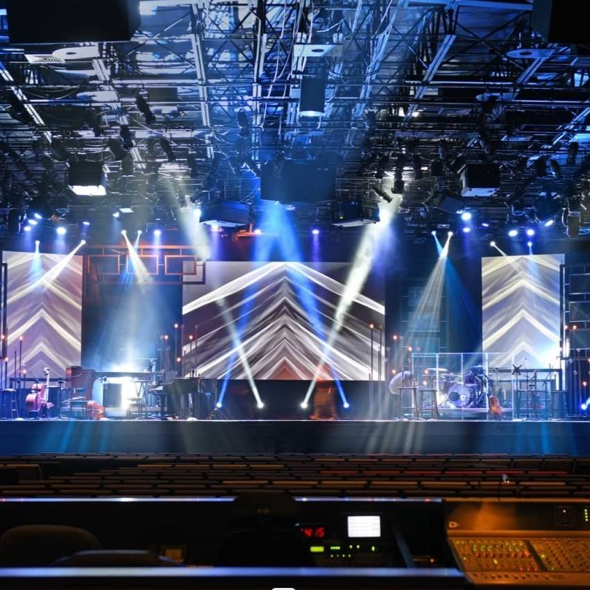 Rental-and-Staging-led-display